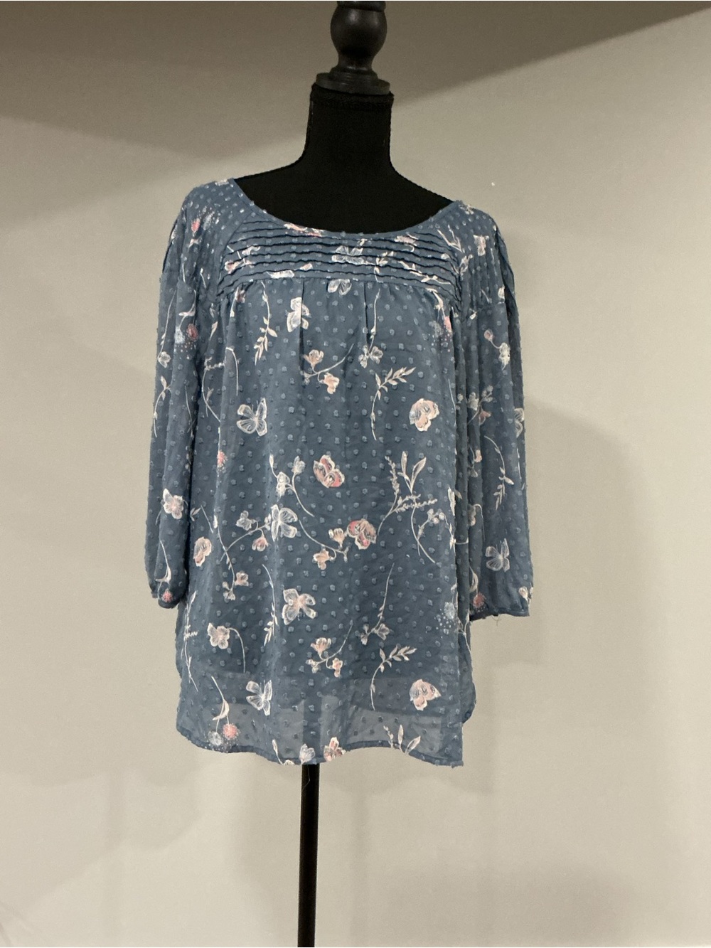 LC Lauren Conrad Dusty Blue Floral Pintuck Tunic